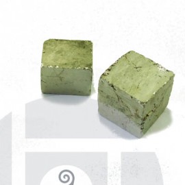 pirita-cubo